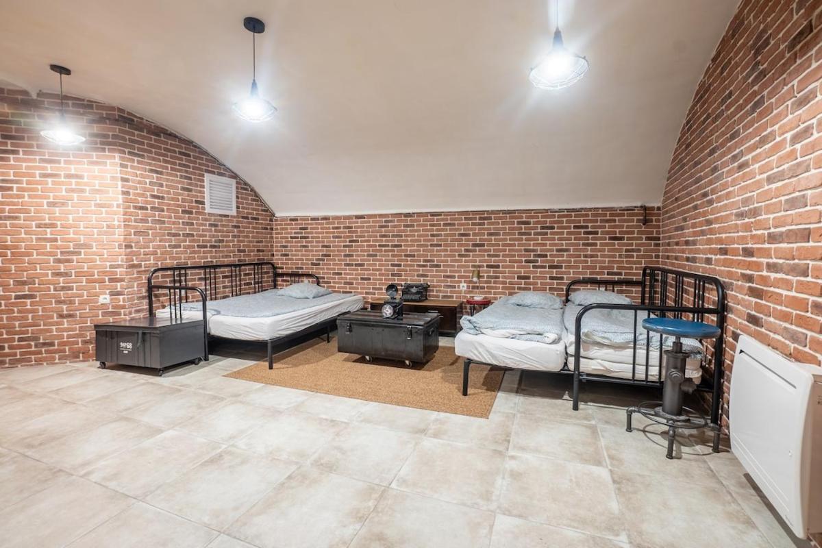 Appartement 2 Etages Paris - Metro 9 Grands Boulevards - Folies Bergeres Exterior photo